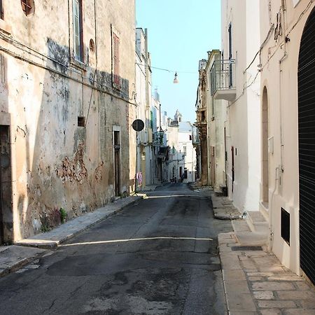 Bed Biancaneve Centro Storico Ostuni Ruang foto